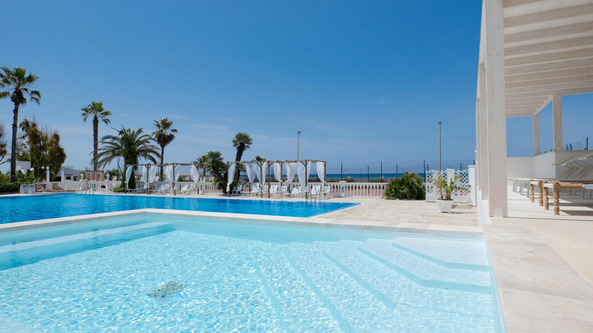Villaggio Poseidone Beach Resort - Hotel Torre San Giovanni Ugento Dış mekan fotoğraf